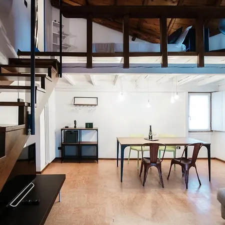 Apartmán Fontana - By Myhomeincomo Como