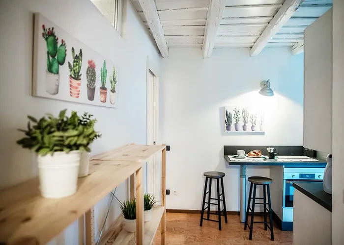 Apartament Fontana - By Myhomeincomo Como