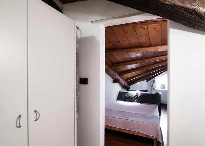 Apartament Fontana - By Myhomeincomo Como