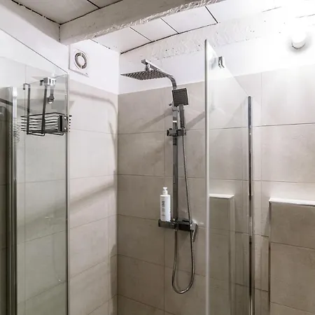 Apartment Fontana - By Myhomeincomo Como